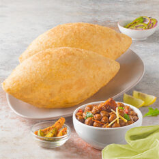 chole-bhathure